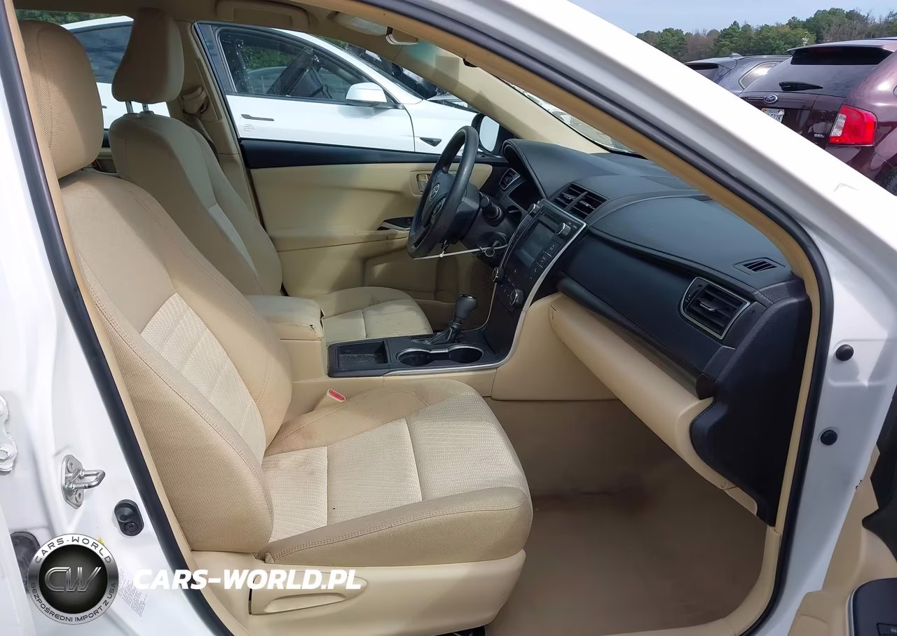 2015 Toyota Camry Le VIN:4T4BF1FK3FR512005 - 5