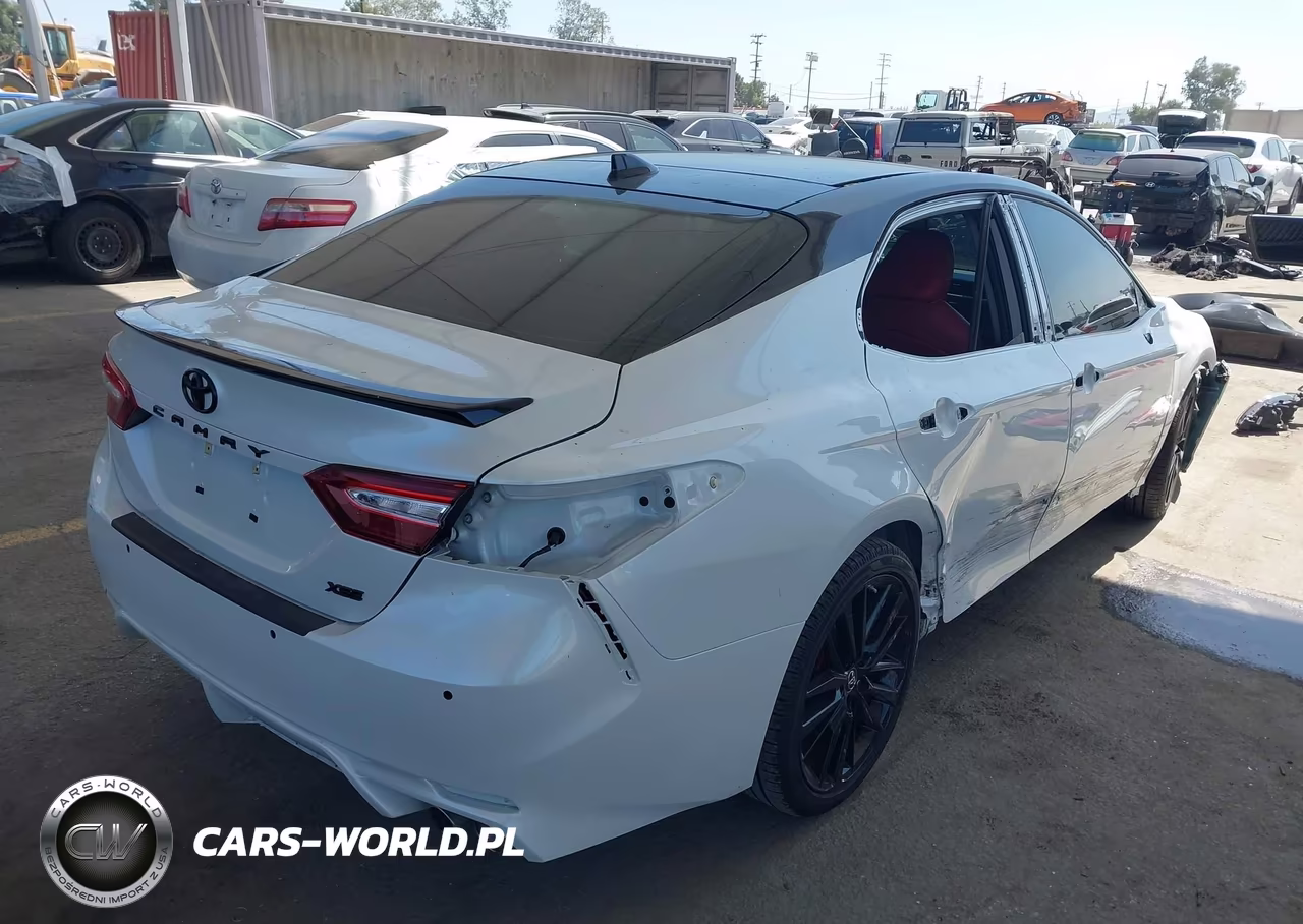 2019 Toyota Camry Xse V6 VIN:4T1BZ1HK7KU033112 - 4