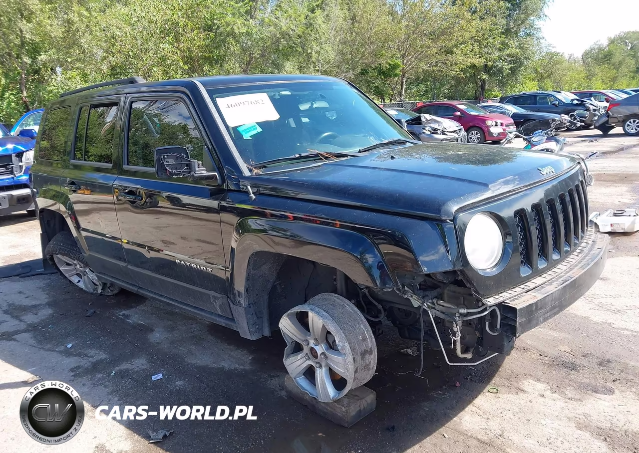 2014 Jeep Patriot Latitude VIN:1C4NJPFB4ED503163 - 1