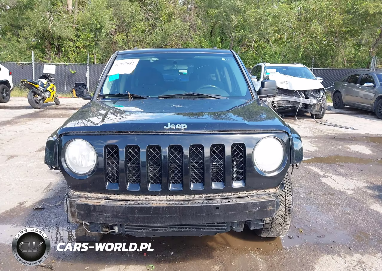 2014 Jeep Patriot Latitude VIN:1C4NJPFB4ED503163 - 12