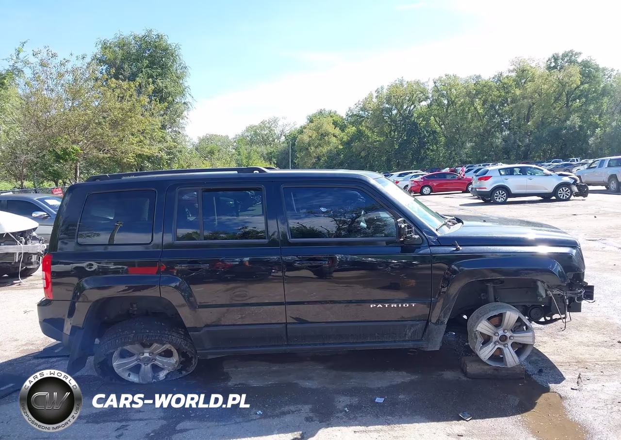 2014 Jeep Patriot Latitude VIN:1C4NJPFB4ED503163 - 13