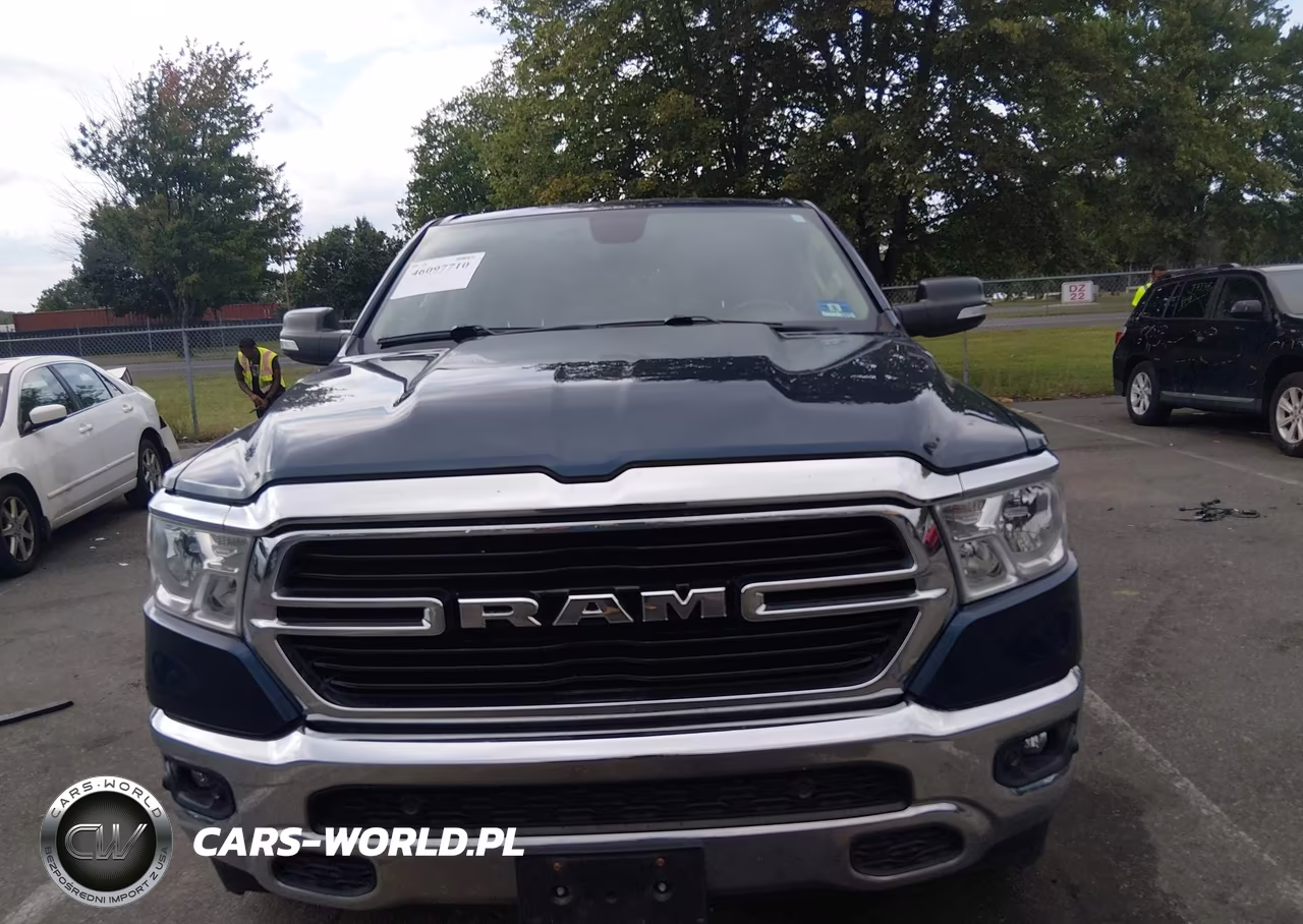 2020 Ram 1500 Big Horn 4X4 6'4 Box VIN:1C6SRFMT0LN345775 - 12