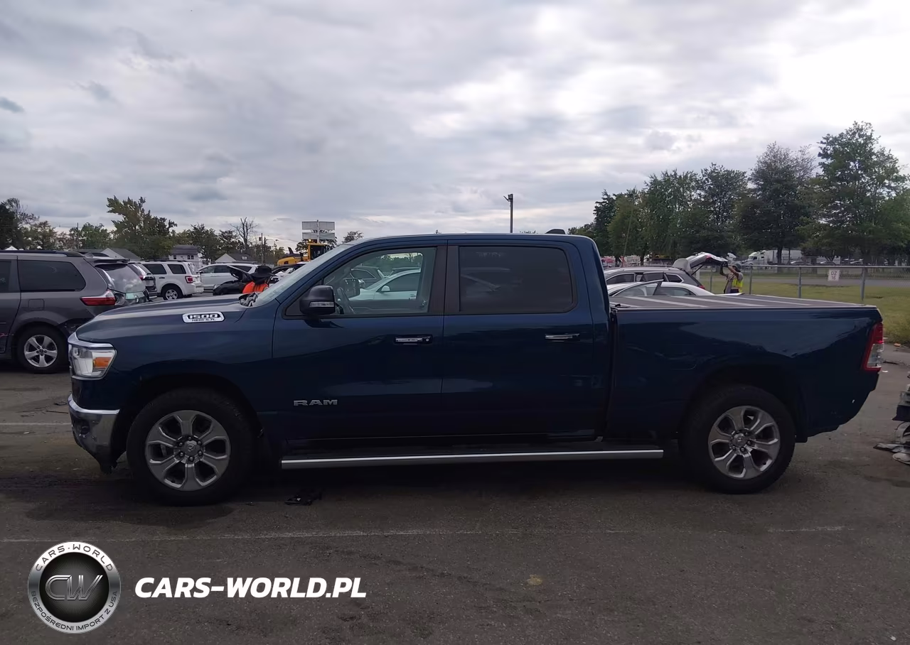 2020 Ram 1500 Big Horn 4X4 6'4 Box VIN:1C6SRFMT0LN345775 - 14