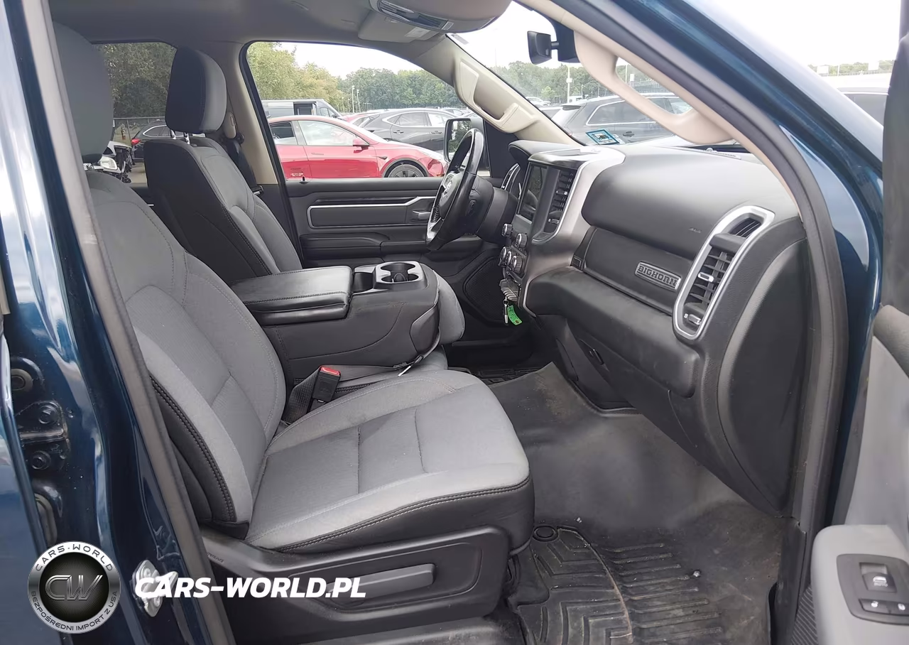 2020 Ram 1500 Big Horn 4X4 6'4 Box VIN:1C6SRFMT0LN345775 - 5