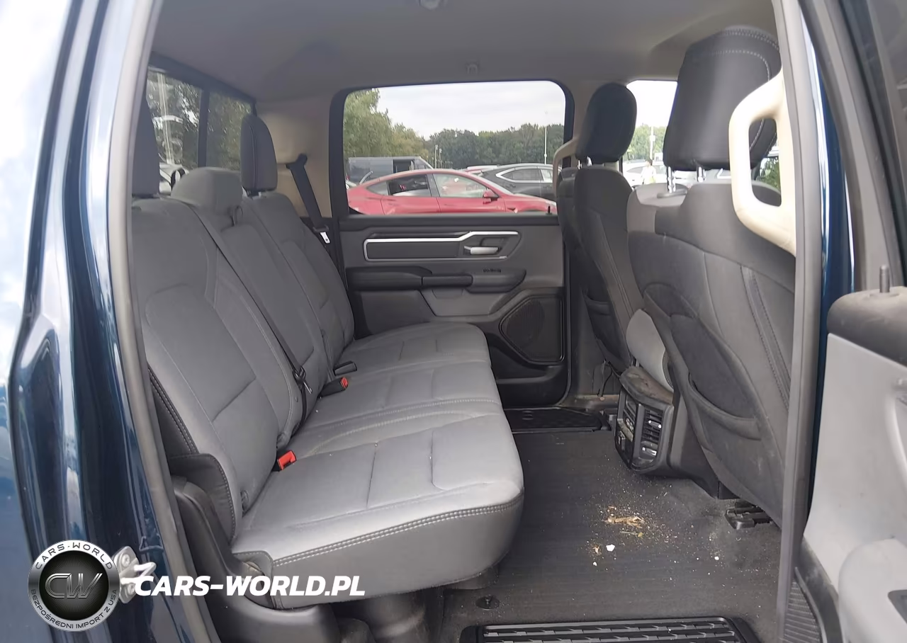 2020 Ram 1500 Big Horn 4X4 6'4 Box VIN:1C6SRFMT0LN345775 - 8