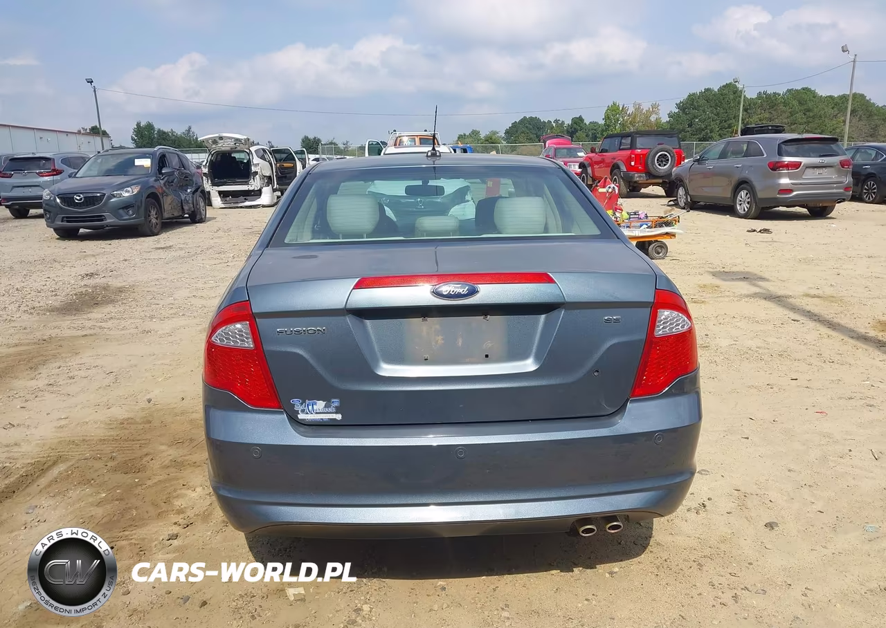 2012 Ford Fusion Se VIN:3FAHP0HA1CR152133 - 17