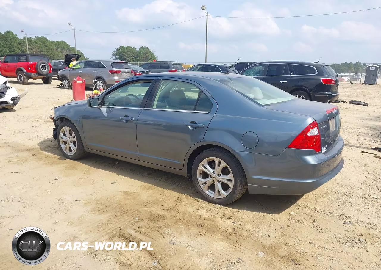 2012 Ford Fusion Se VIN:3FAHP0HA1CR152133 - 3