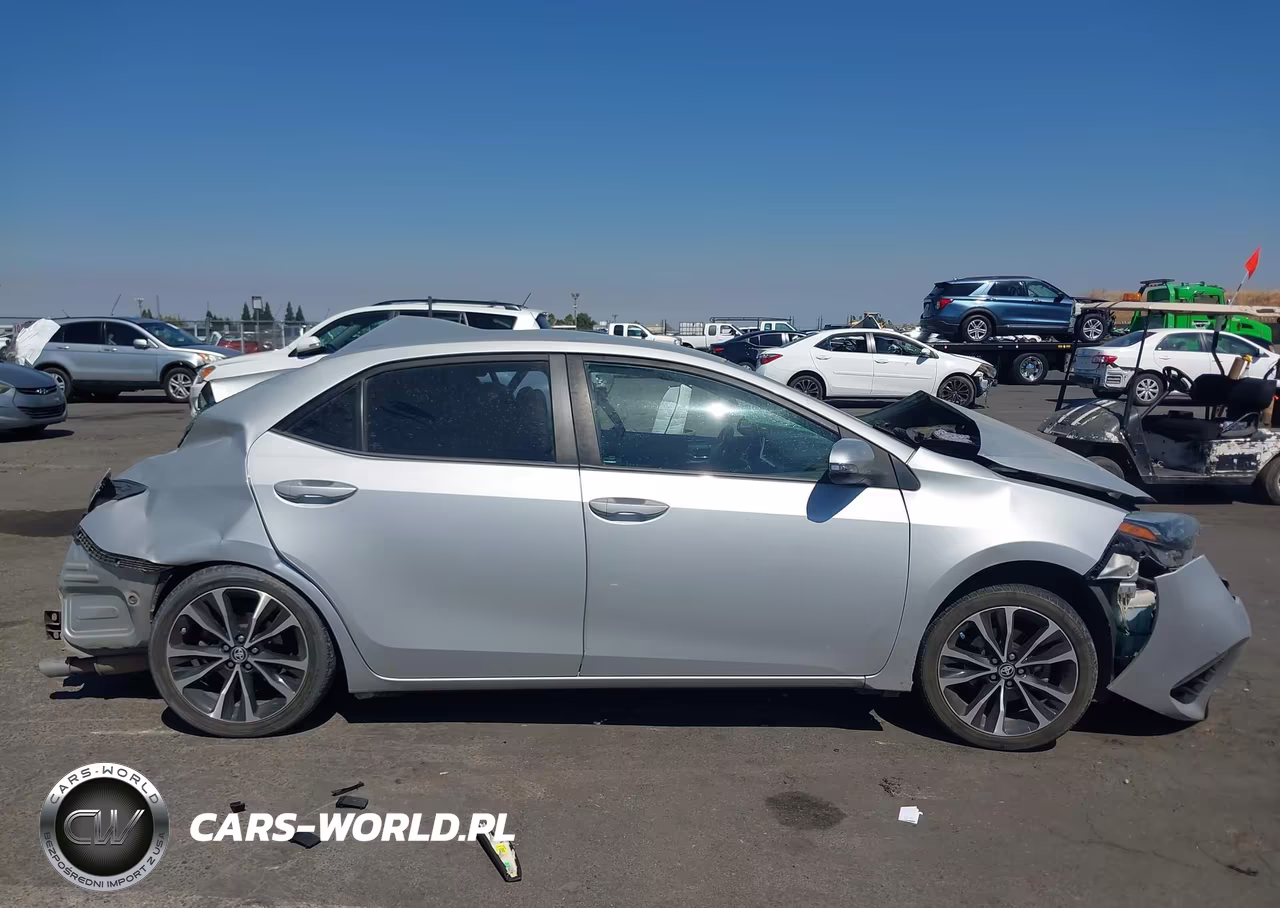 2018 Toyota Corolla Se VIN:2T1BURHE4JC032703 - 14
