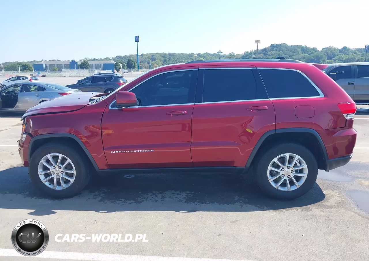 2015 Jeep Grand Cherokee Laredo VIN:1C4RJFAG3FC871176 - 14