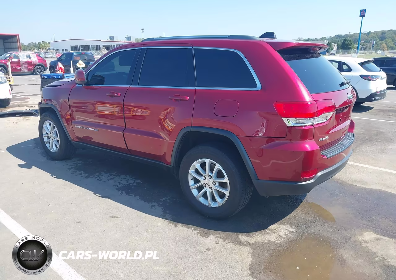 2015 Jeep Grand Cherokee Laredo VIN:1C4RJFAG3FC871176 - 3