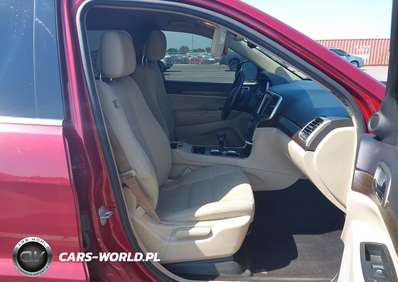 2015 Jeep Grand Cherokee Laredo VIN:1C4RJFAG3FC871176 - 5
