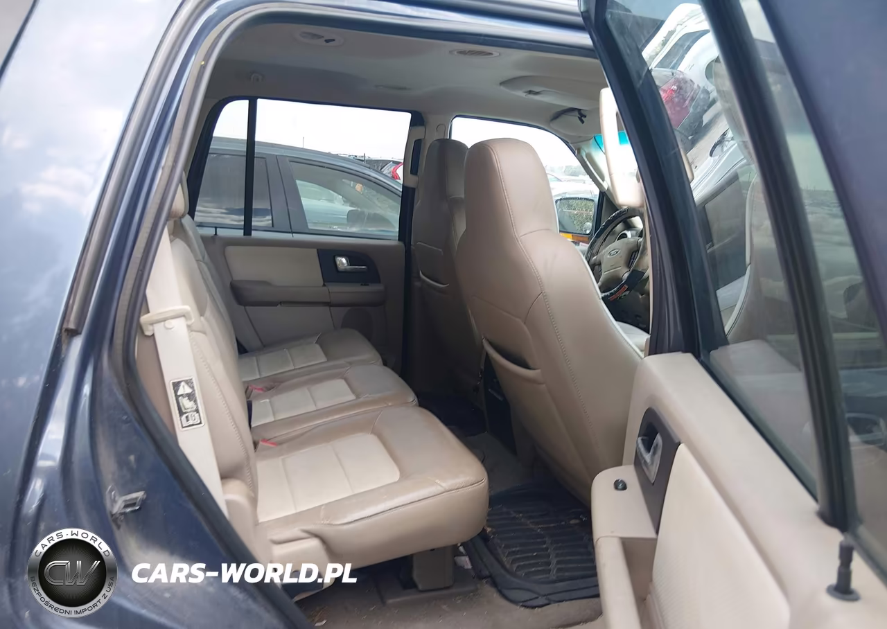 2003 Ford Expedition Eddie Bauer VIN:1FMPU18L63LB33223 - 8