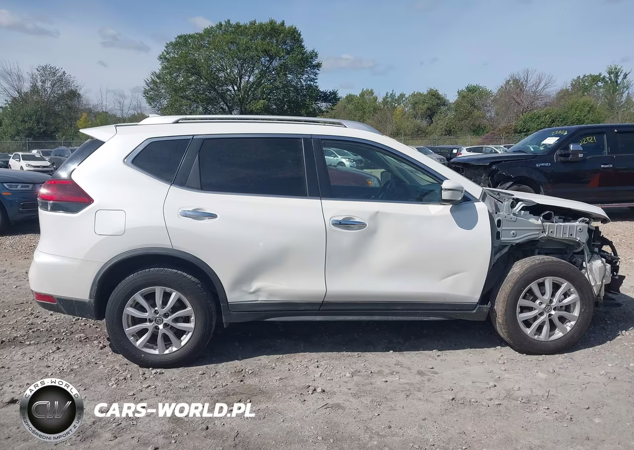 2018 Nissan Rogue Sv VIN:KNMAT2MVXJP563238 - 14