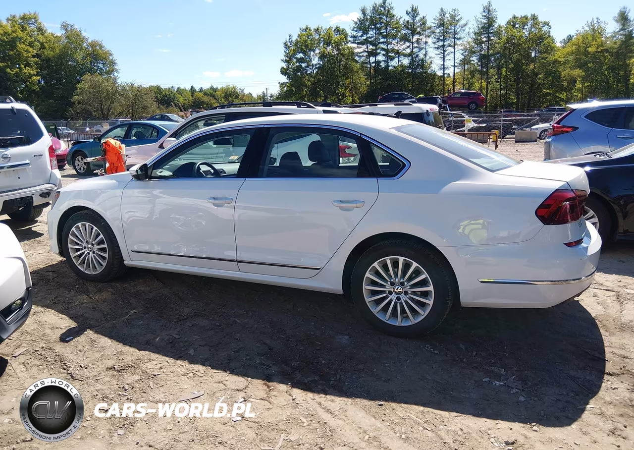 2017 Volkswagen Passat 1.8T Se VIN:1VWBT7A36HC048689 - 14