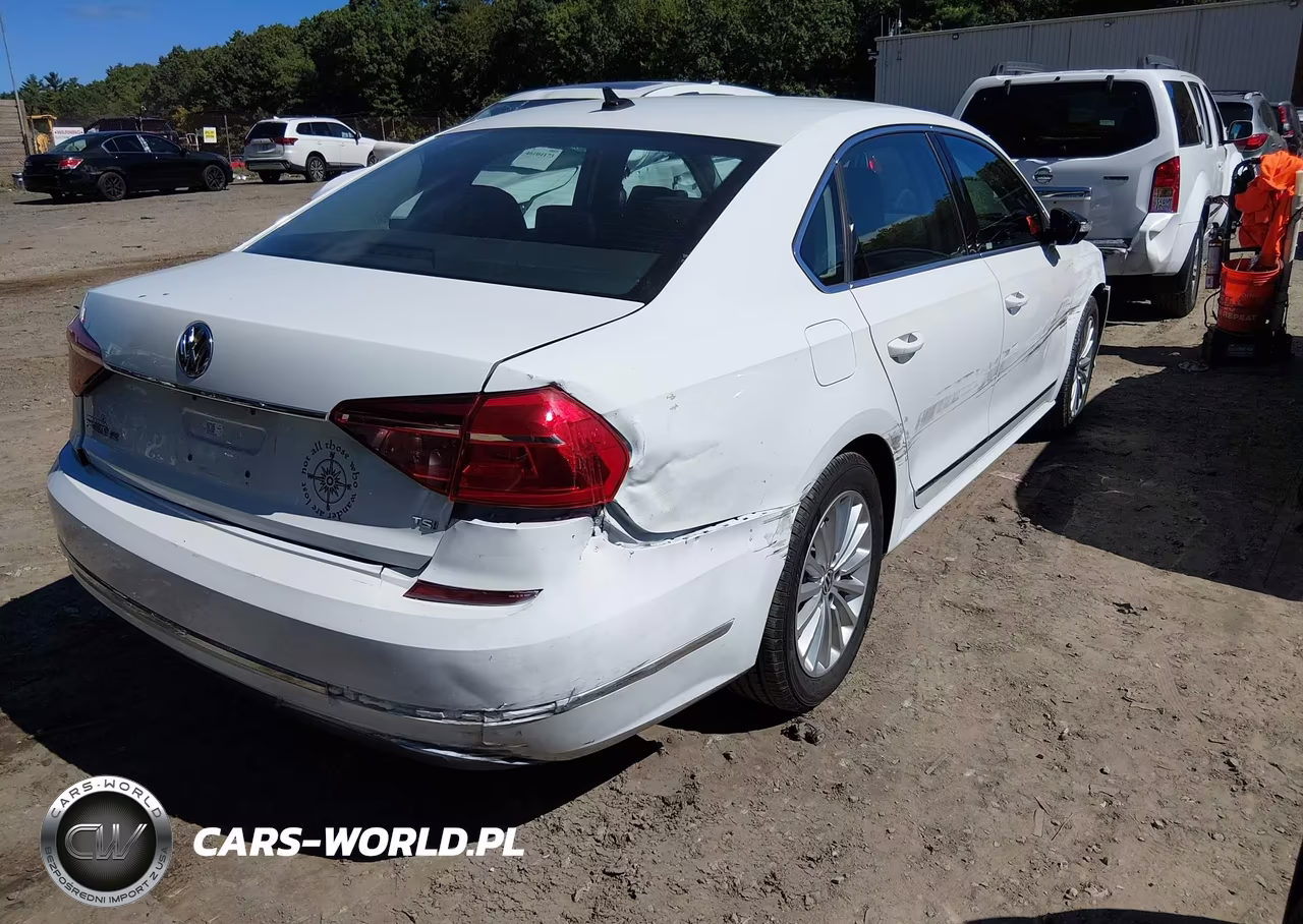 2017 Volkswagen Passat 1.8T Se VIN:1VWBT7A36HC048689 - 4
