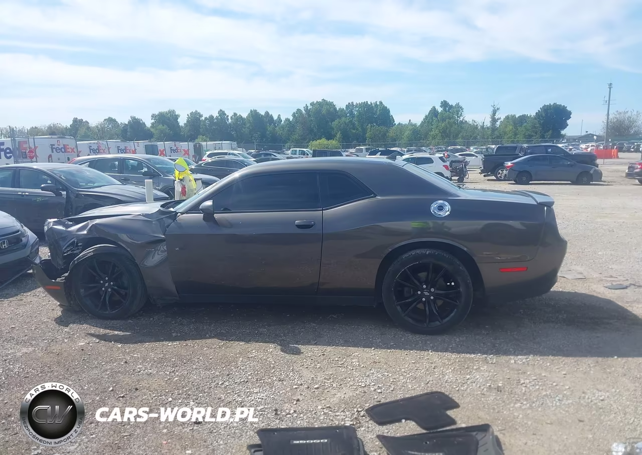 2015 Dodge Challenger R-T VIN:2C3CDZAT9FH912911 - 14