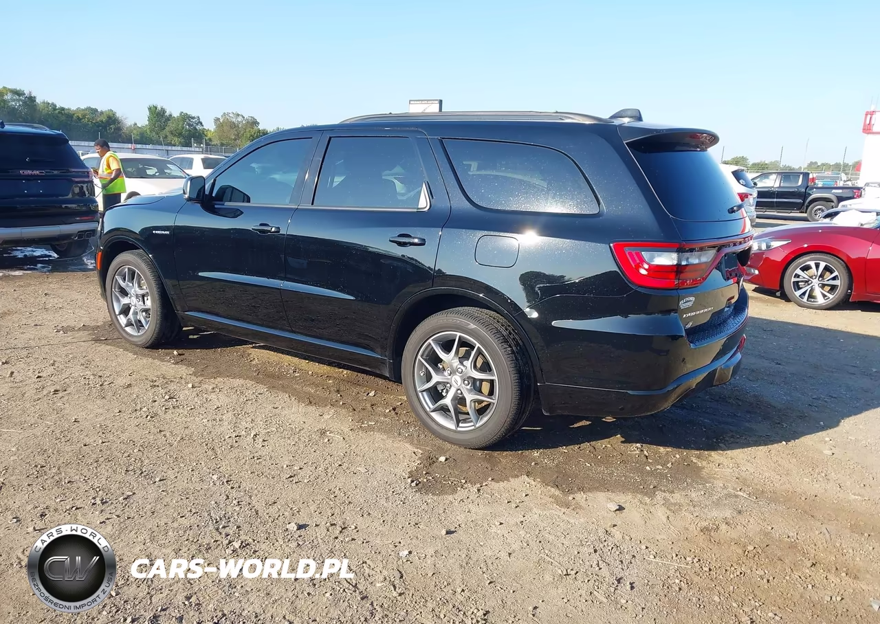 2026 Dodge Durango Gt Plus Awd Hemi V8 VIN:1C4SDJCT0TC235655 - 3
