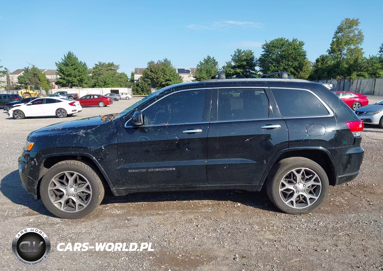 2020 Jeep Grand Cherokee Overland 4X4 VIN:1C4RJFCGXLC236433 - 14