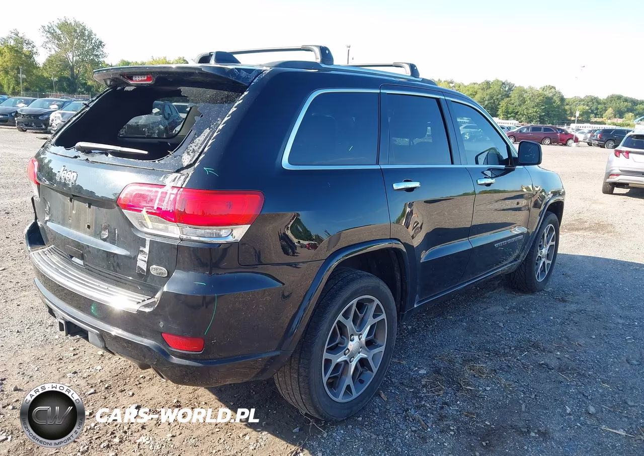 2020 Jeep Grand Cherokee Overland 4X4 VIN:1C4RJFCGXLC236433 - 4