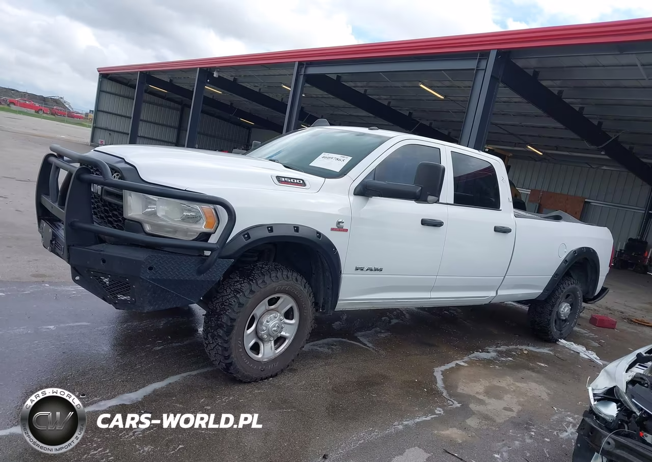 2021 Ram 3500 Tradesman 4X4 8' Box VIN:3C63R3GL8MG687368 - 14