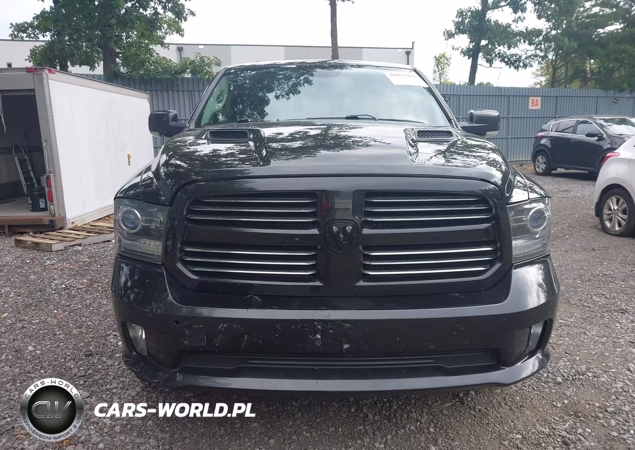 2017 Ram 1500 Sport VIN:1C6RR7MT8HS725640 - 12