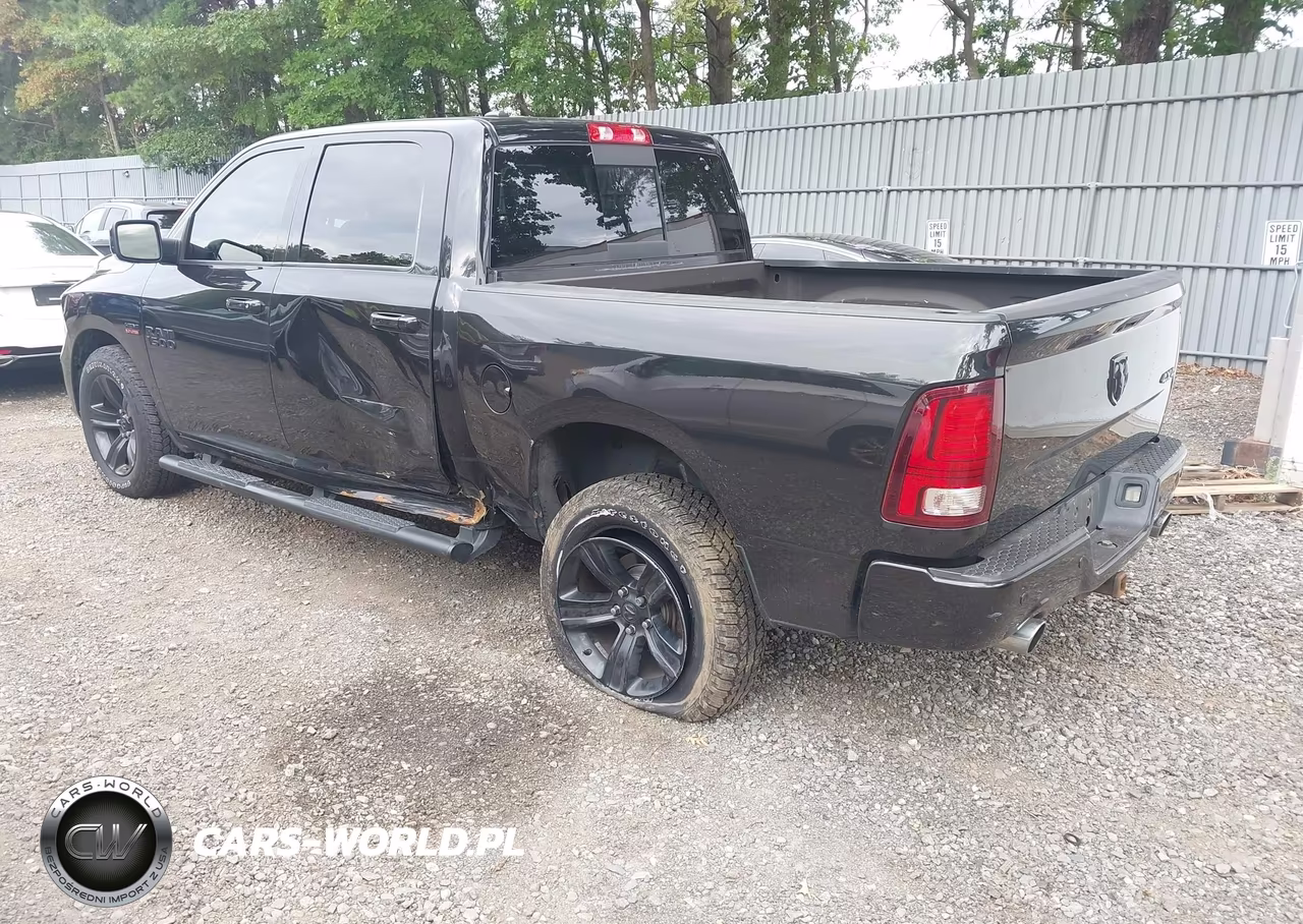 2017 Ram 1500 Sport VIN:1C6RR7MT8HS725640 - 3