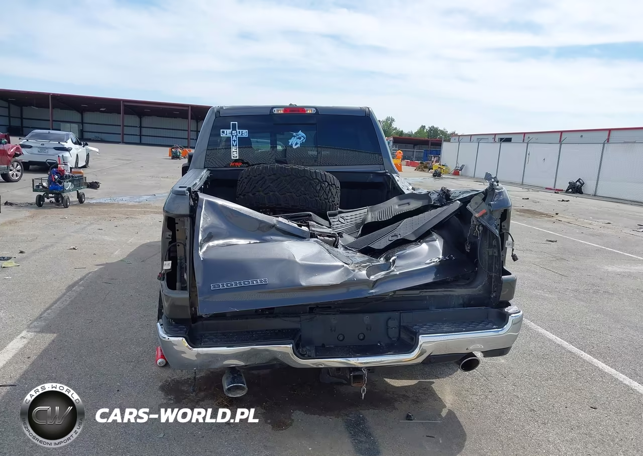 2021 Ram 1500 Big Horn 4X4 6'4 Box VIN:1C6SRFMT1MN619132 - 17