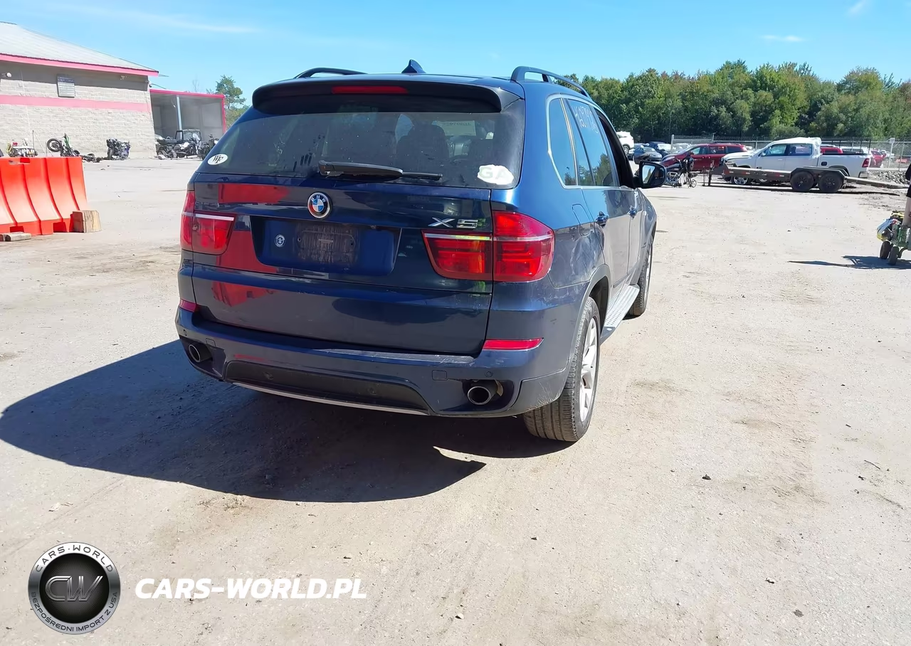 2013 BMW X5 xDrive35D VIN:5UXZW0C5XD0B92189 - 4