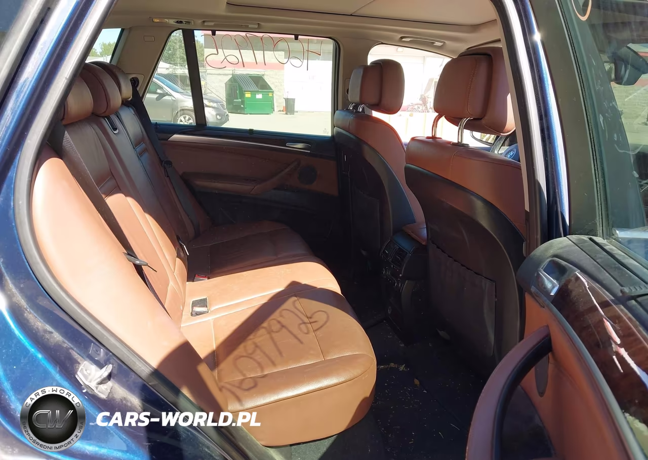 2013 BMW X5 xDrive35D VIN:5UXZW0C5XD0B92189 - 8