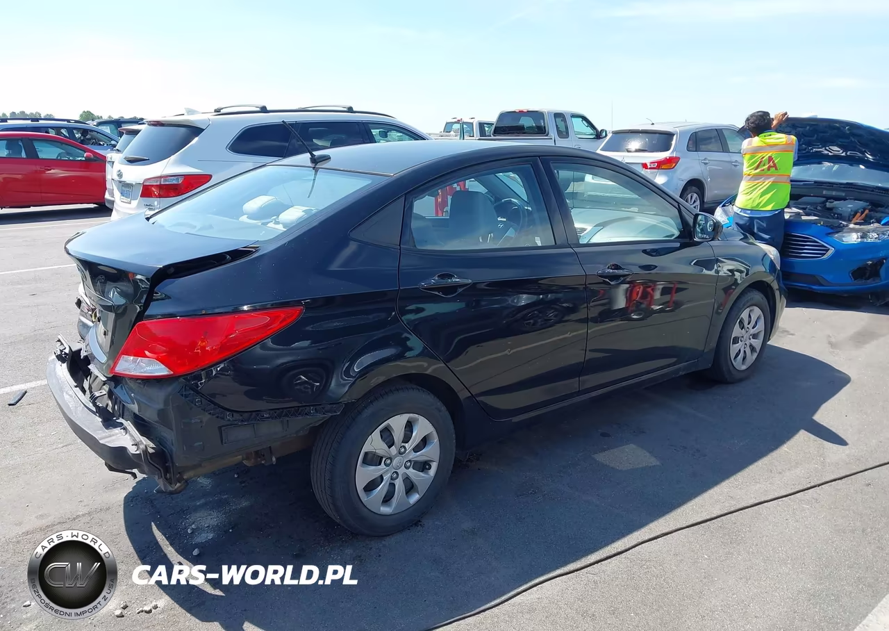 2016 Hyundai Accent Se VIN:KMHCT4AE9GU136714 - 4