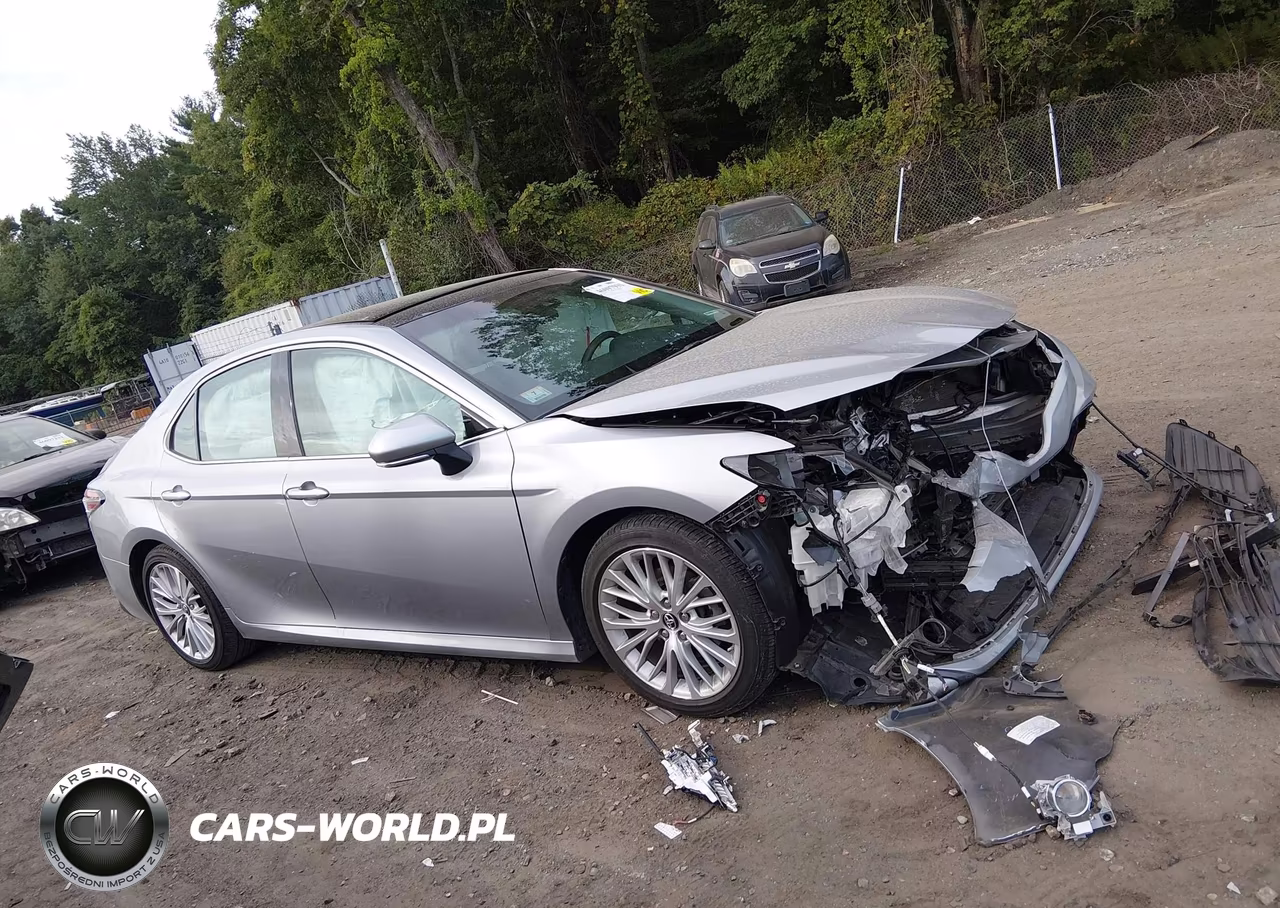2018 Toyota Camry Xle VIN:4T1B11HKXJU156098 - 13