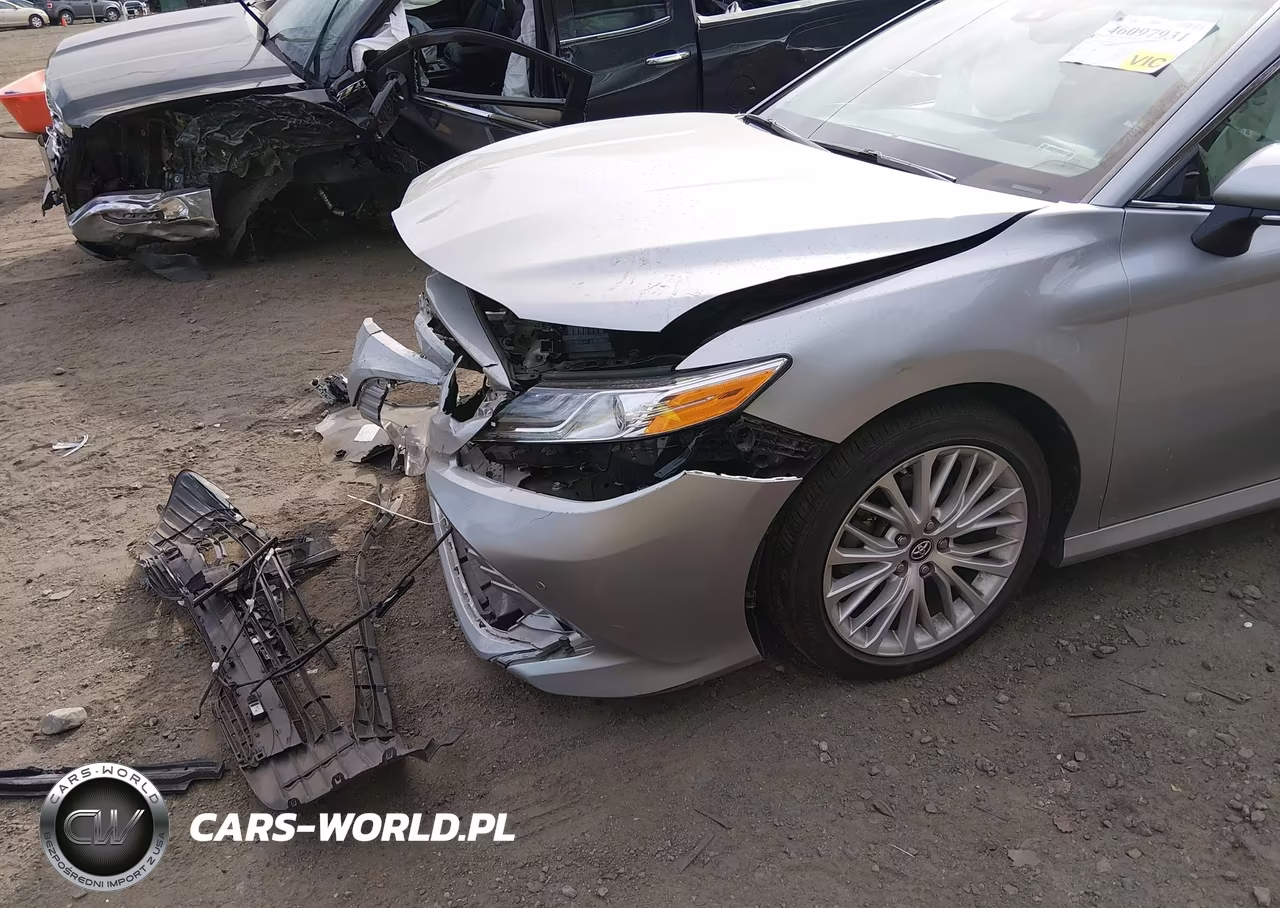 2018 Toyota Camry Xle VIN:4T1B11HKXJU156098 - 6