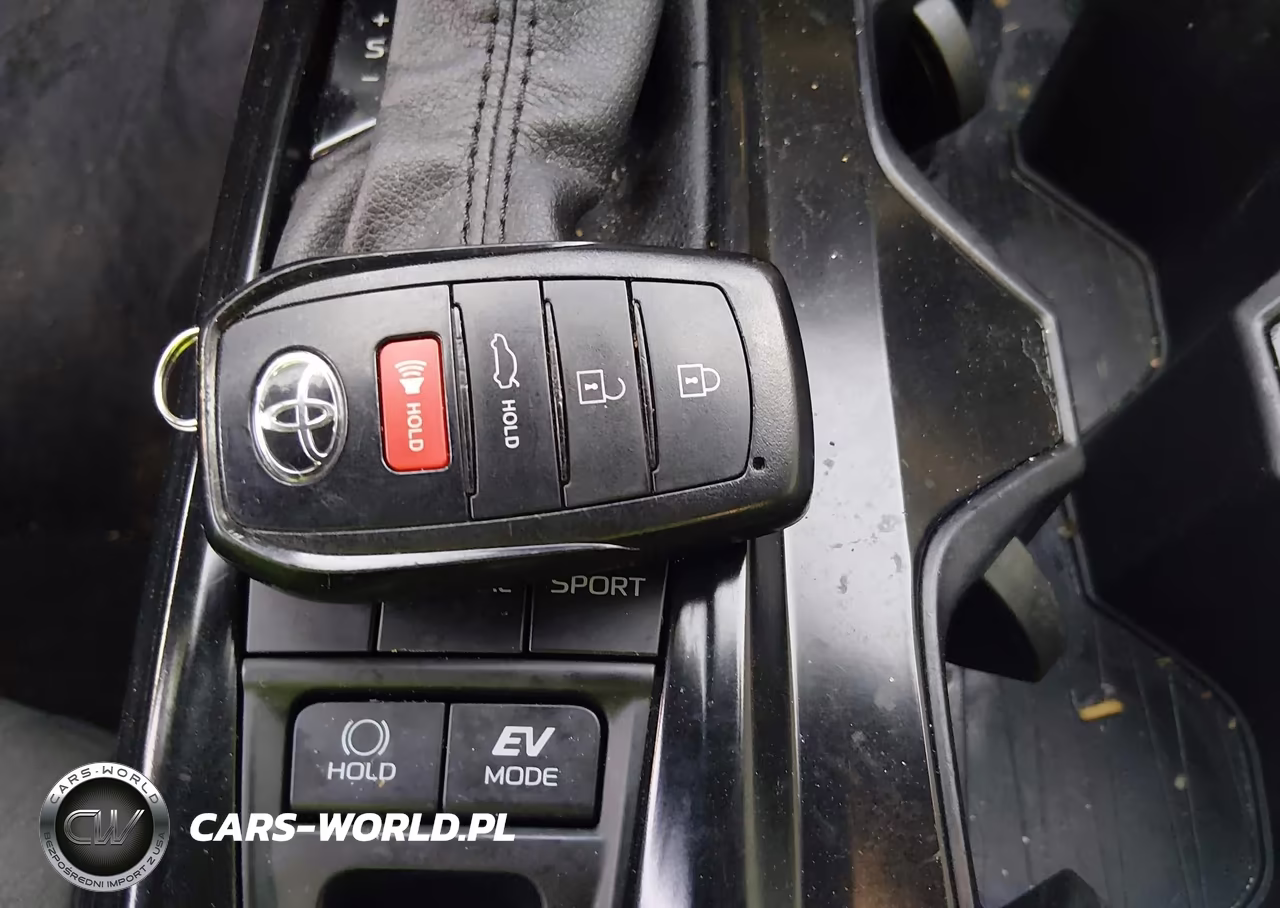 2025 Toyota Camry Le VIN:4T1DAACK0SU595117 - 11