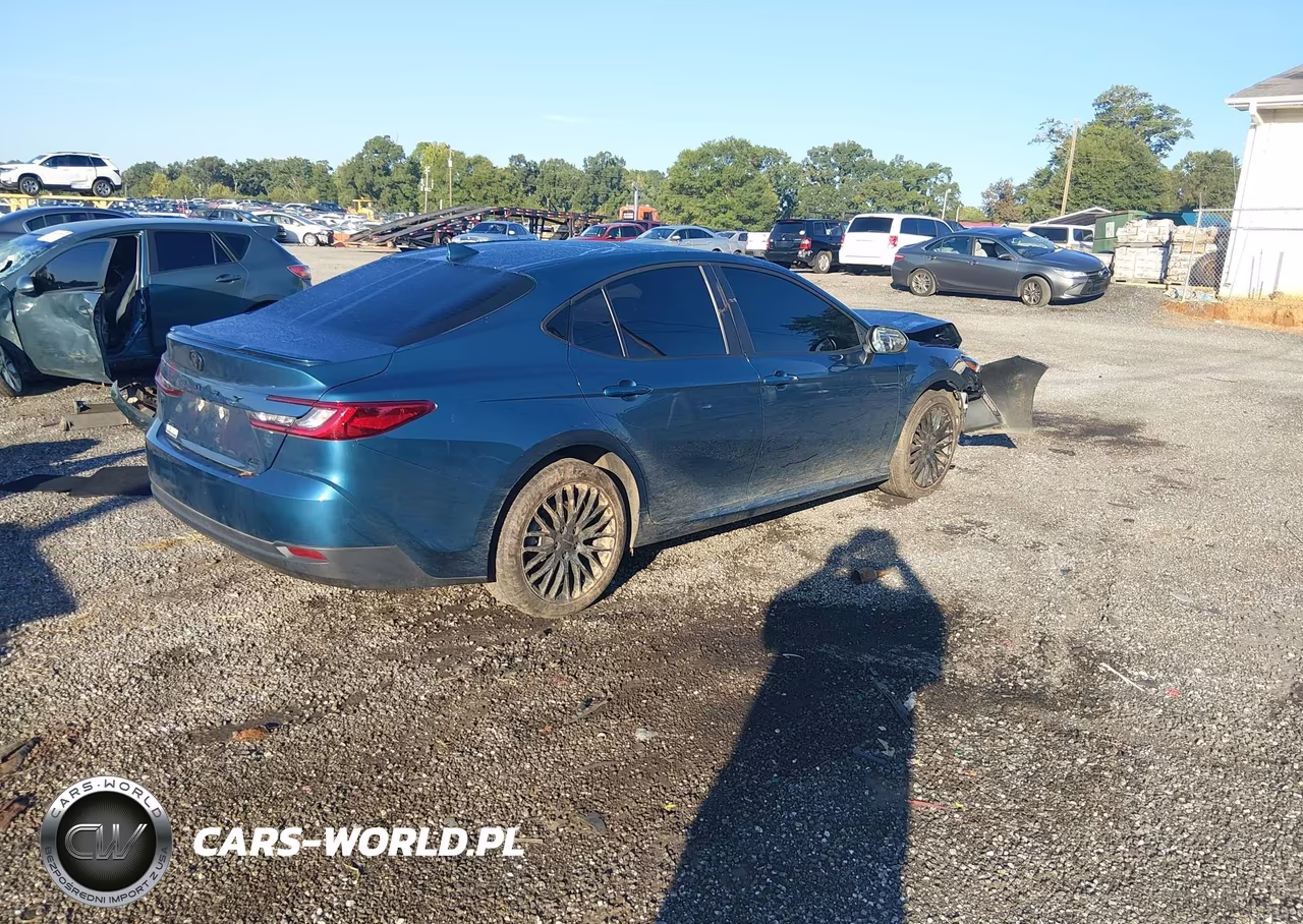 2025 Toyota Camry Le VIN:4T1DAACK0SU595117 - 4