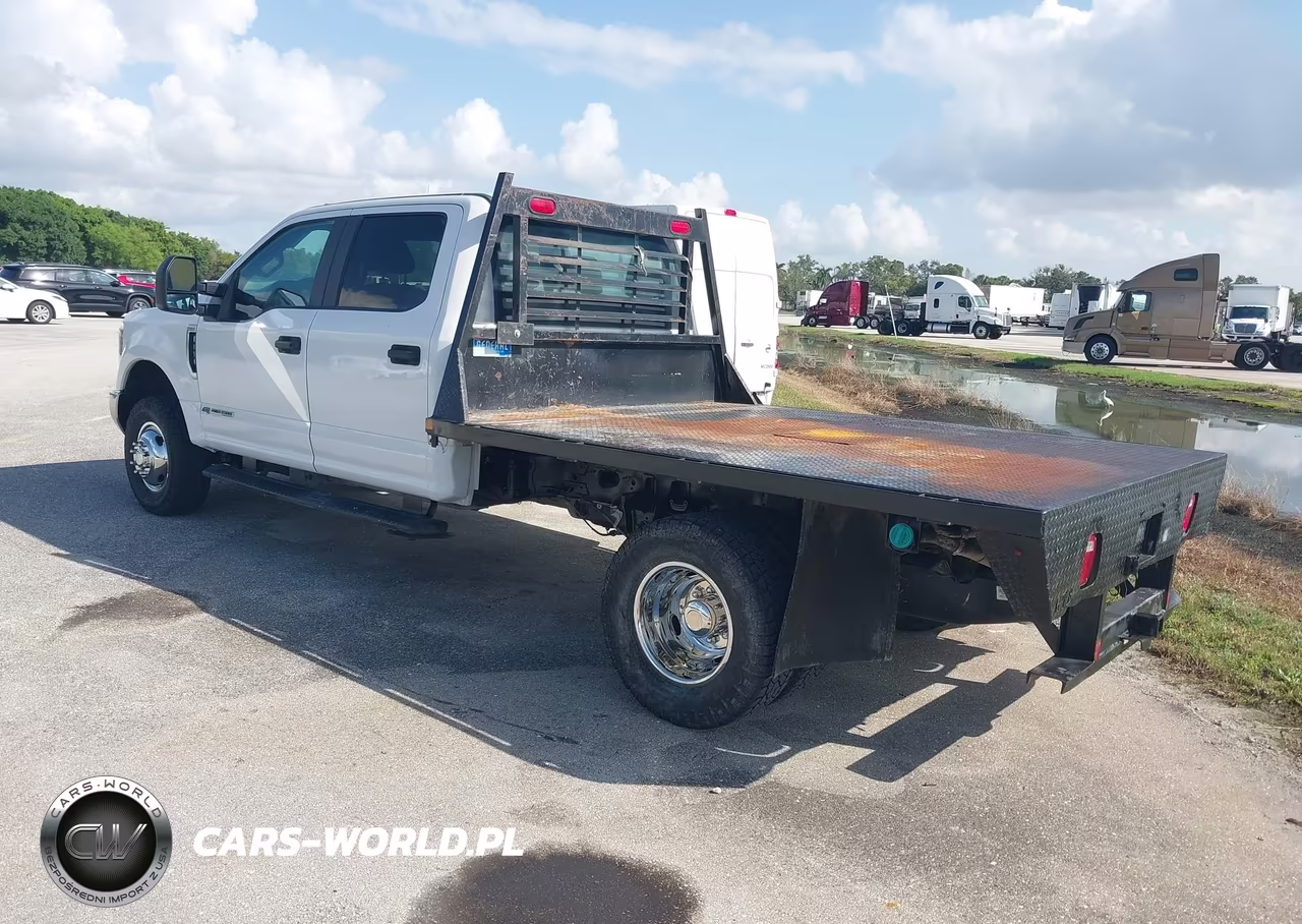 2019 Ford F350 Super Duty VIN:1FD8W3HT8KEF23477 - 3