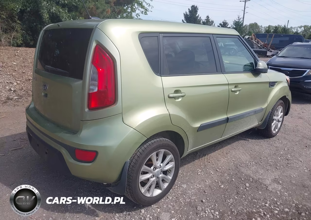 2012 Kia Soul + VIN:KNDJT2A6XC7438580 - 4