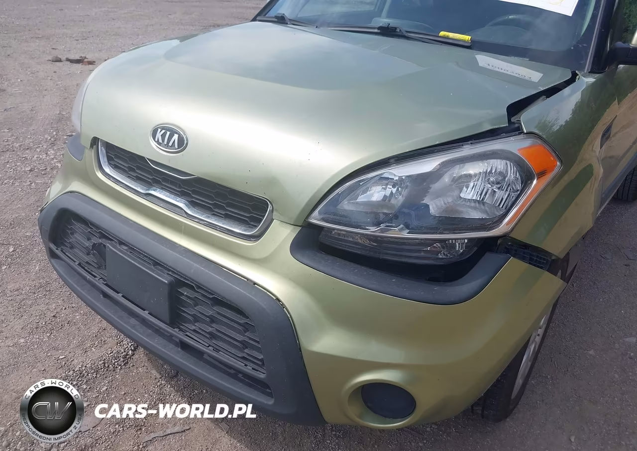 2012 Kia Soul + VIN:KNDJT2A6XC7438580 - 6