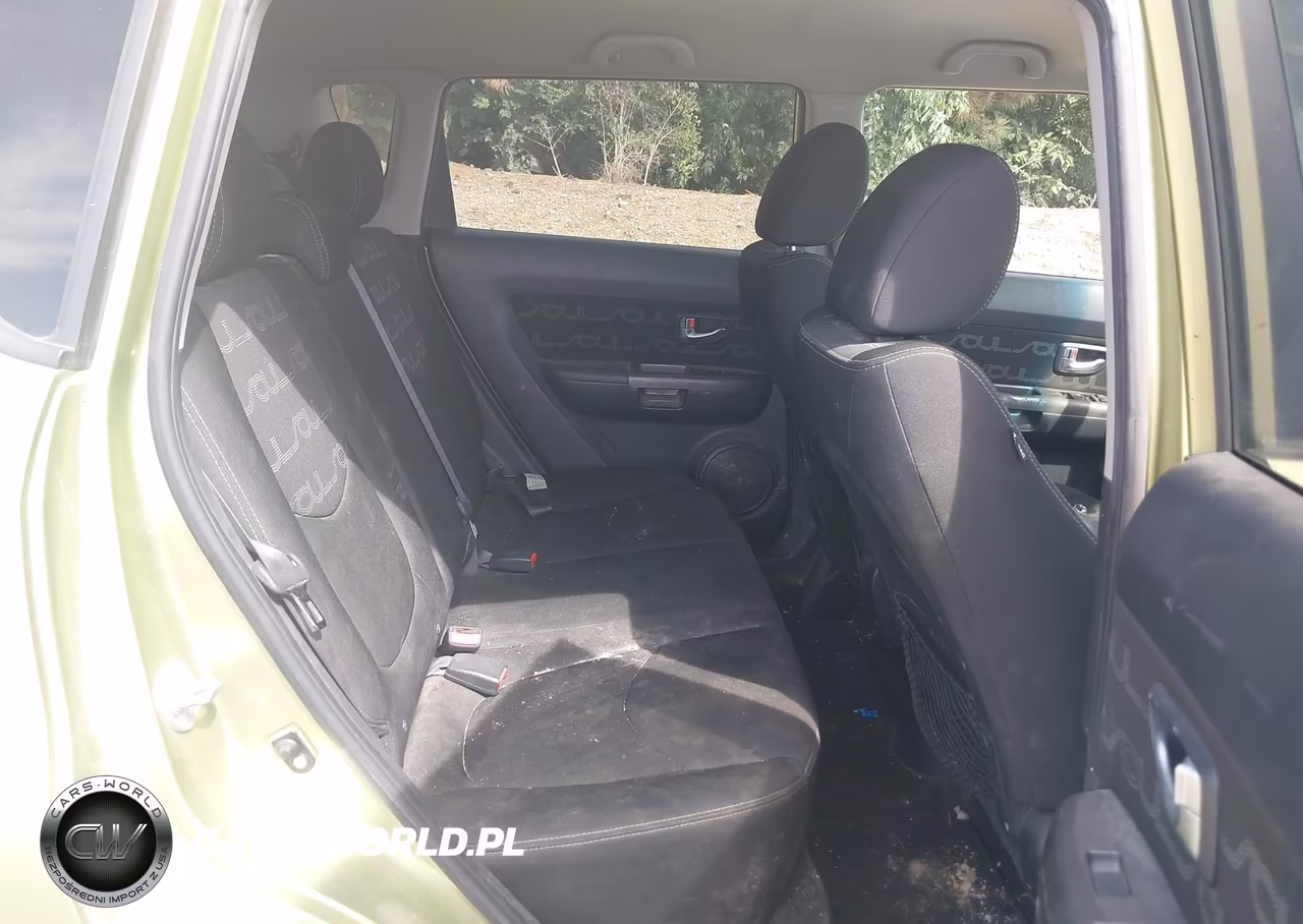 2012 Kia Soul + VIN:KNDJT2A6XC7438580 - 8