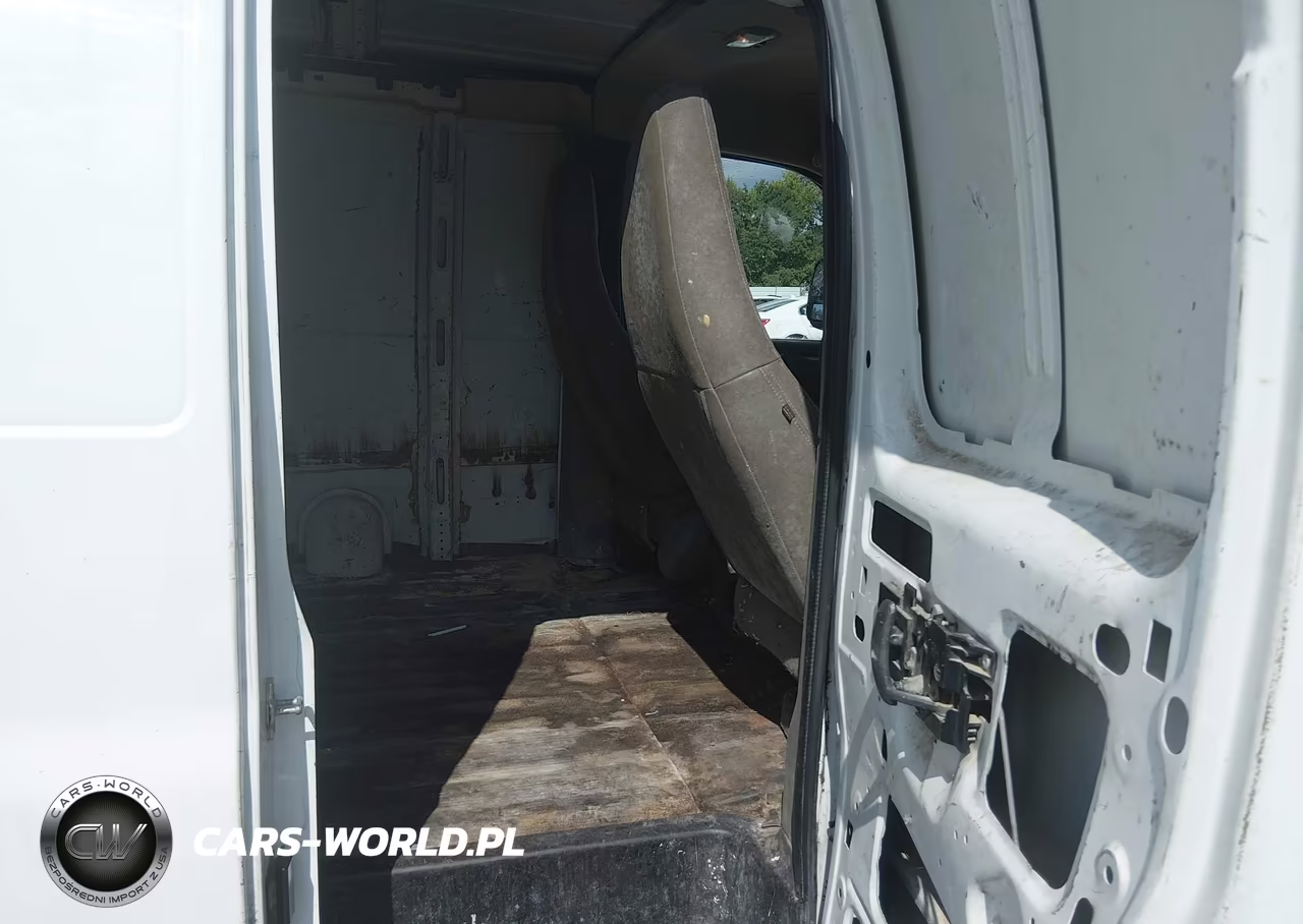 2016 Chevrolet Express 2500 Work Van VIN:1GCWGAFF8G1132130 - 8