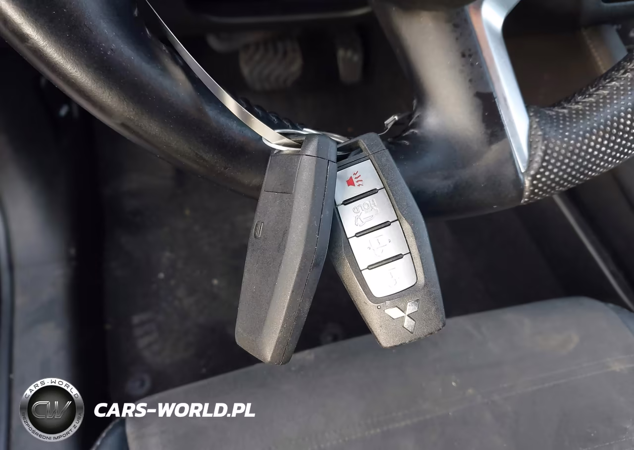 2022 Mitsubishi Outlander VIN:JA4J4UA85NZ066884 - 11