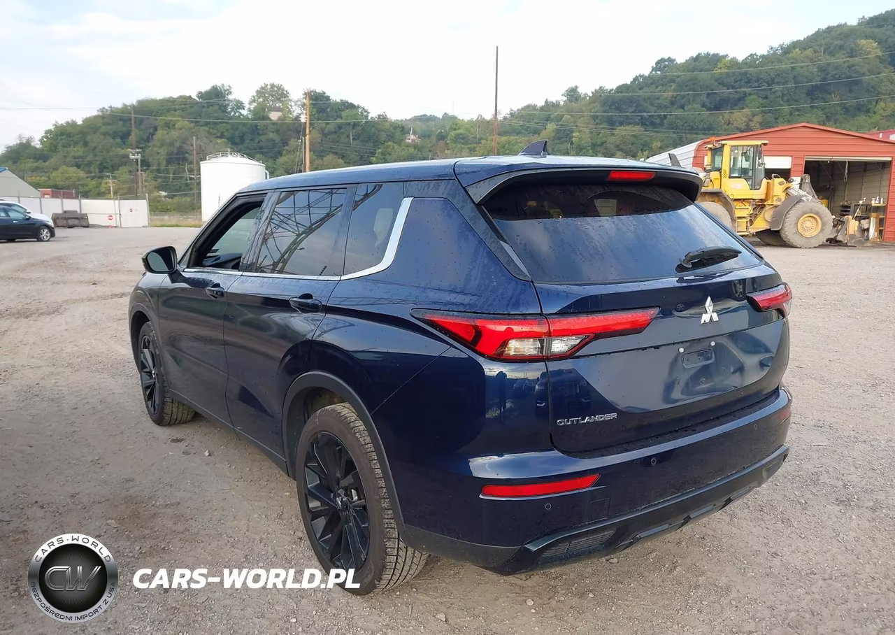 2022 Mitsubishi Outlander VIN:JA4J4UA85NZ066884 - 3
