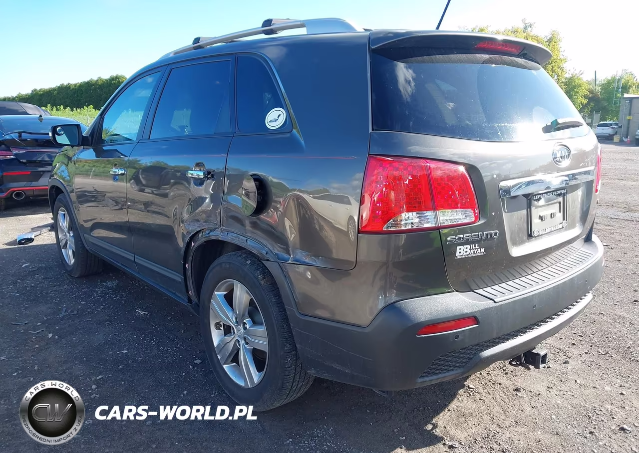 2013 Kia Sorento Ex VIN:5XYKU3A66DG329383 - 3