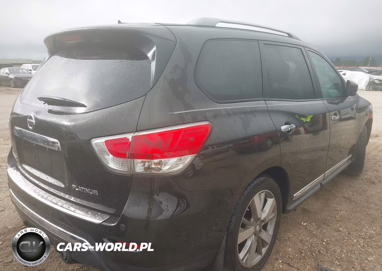 2016 Nissan Pathfinder Platinum VIN:5N1AR2MN7GC630260 - 4