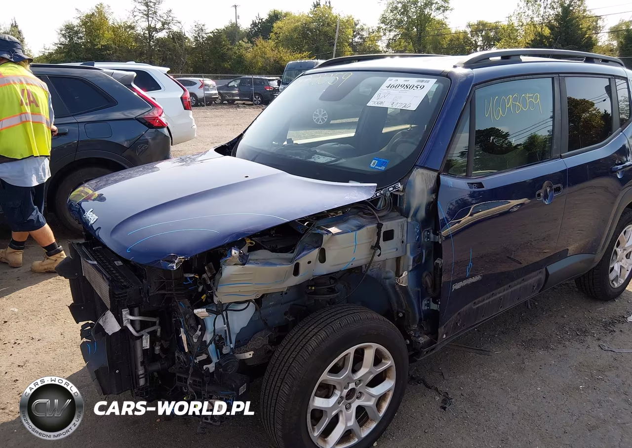 2017 Jeep Renegade Latitude 4X4 VIN:ZACCJBBB8HPF02412 - 6