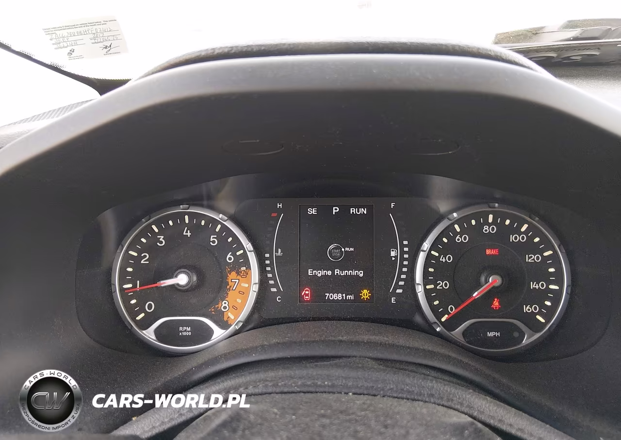 2017 Jeep Renegade Latitude 4X4 VIN:ZACCJBBB8HPF02412 - 7