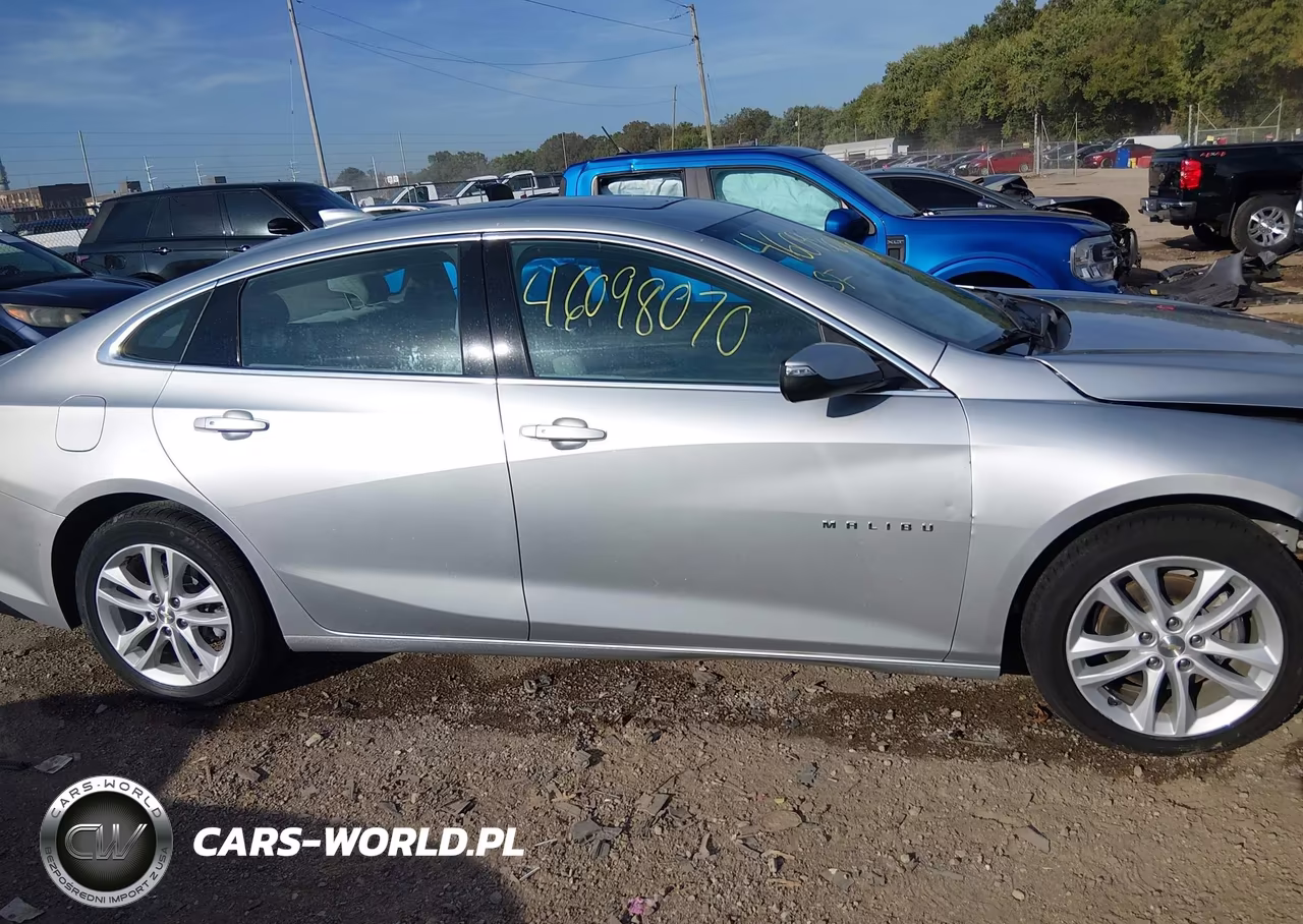2018 Chevrolet Malibu Lt VIN:1G1ZD5ST1JF223655 - 13