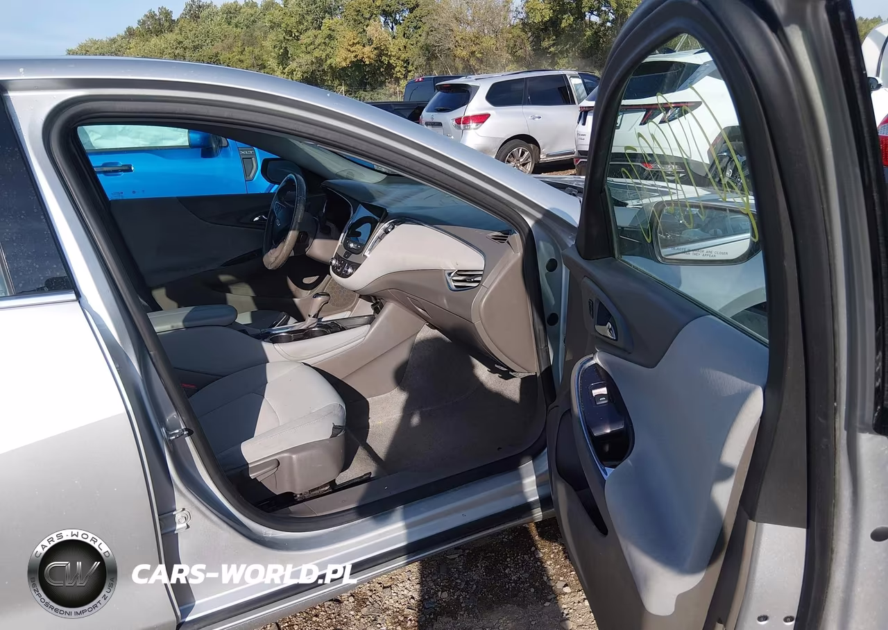2018 Chevrolet Malibu Lt VIN:1G1ZD5ST1JF223655 - 5