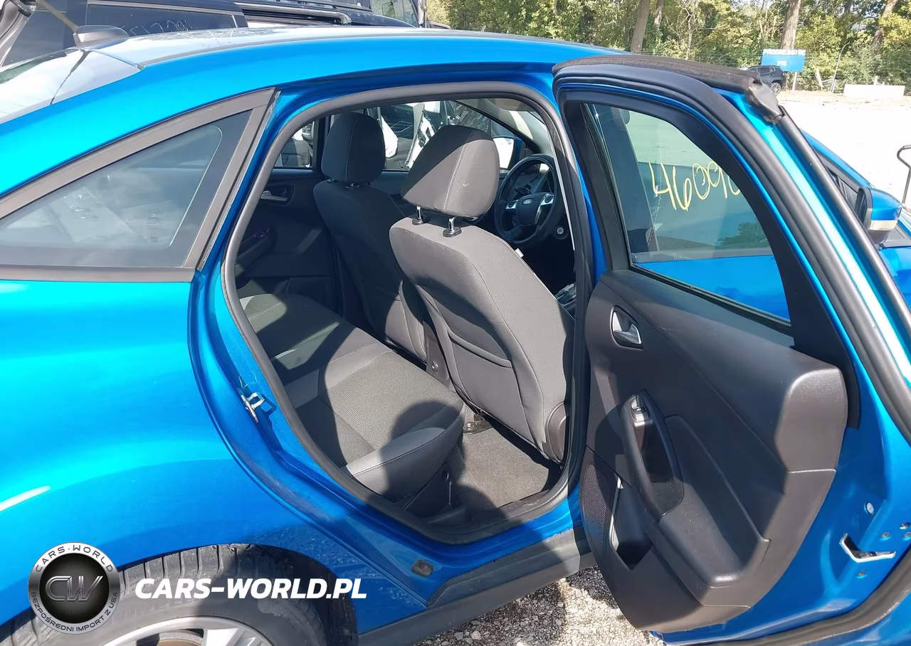 2014 Ford Focus Se VIN:1FADP3F23EL347390 - 8