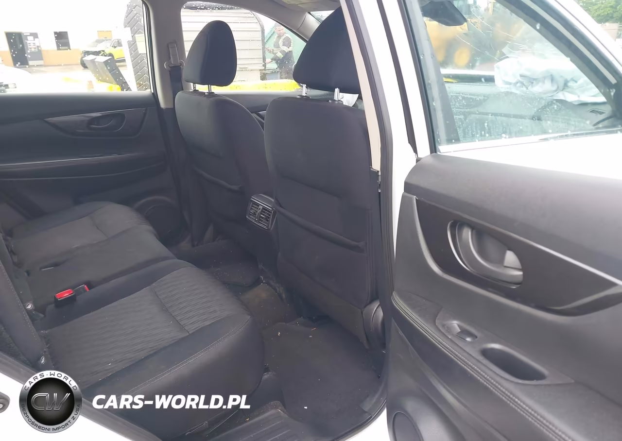 2019 Nissan Rogue S VIN:5N1AT2MTXKC807831 - 8