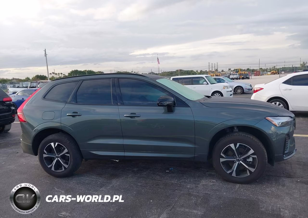 2026 Volvo Xc60 B5 Core VIN:YV4M12RJ4T1429403 - 13